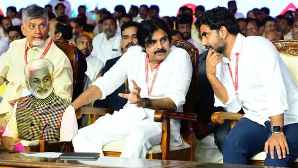 చంద్రబాబు, లోకేష్ కన్నా పవనే బెటరా ? సాయిరెడ్డి లెక్కేంటి ?