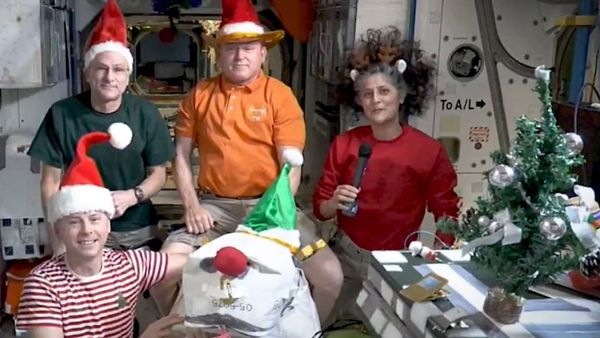 ఈ ఫొటోపై ఎన్నో అనుమానాలు?