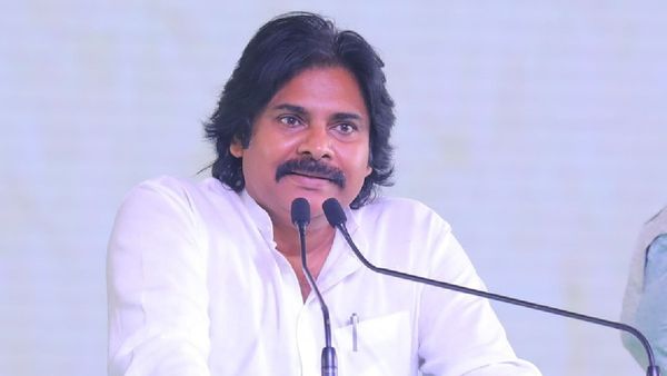 పవన్ కళ్యాణ్ ను కలవాలని ఎడ్లబండిపై వచ్చిన యువరైతు.. మూడురోజులుగా నిరీక్షణ!