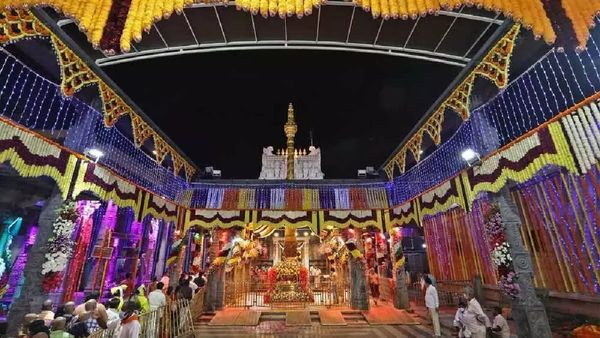 తిరుమలలో వైకుంఠ ఏకాదశి టికెట్ల విడుదల తేదీలు ఇవే: అవి ఉంటేనే శ్రీవారి దర్శనం..!!