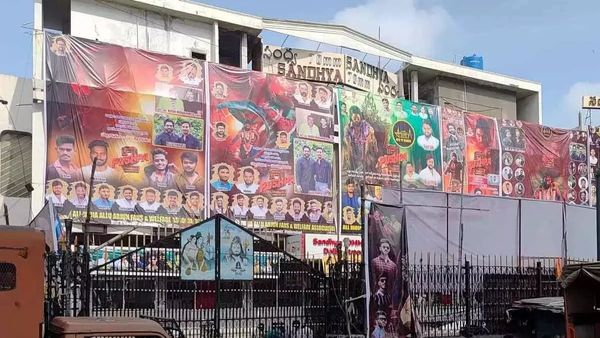 సంధ్య థియేటర్ ఘటనపై డీజీపీ, హైదరాబాద్ సీపీకి ఎన్‌హెచ్ఆర్సీ నోటీసులు