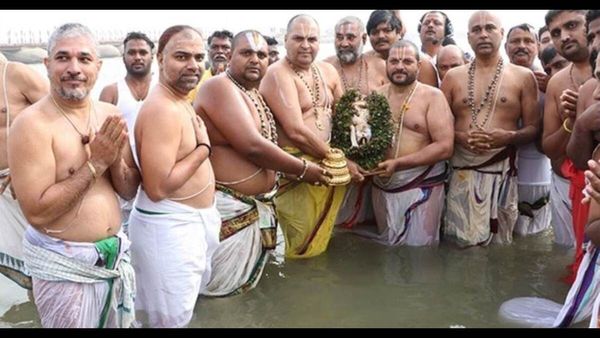 మహాకుంభ మేళాలో శ్రీవారికి వైభవంగా స్నపన తిరుమంజనం, చక్రస్నానం