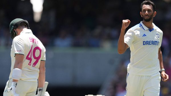 Sydney Test: సిడ్నీలో 181కే కంగారూల ఆలౌట్-వణికించిన భారత పేసర్లు ..!