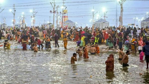 తొలి `అమృత పుణ్య స్నానం`: తప్పనిసరి