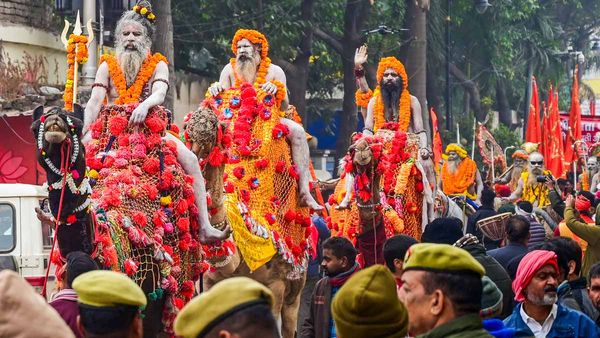 మహా కుంభ మేళా వెళ్లే వారికి కింజరాపు శుభవార్త