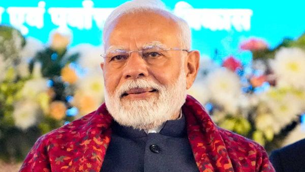 ప్రధాని మోదీ విశాఖ పర్యటన వేళ కీలక పరిణామాలు..!!
