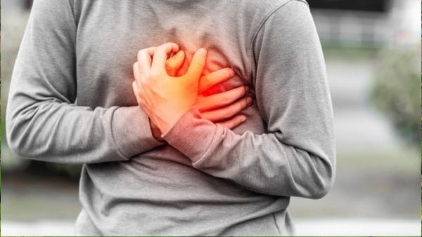 కుప్పకూలుతున్న యువత.. కారణాలేంటి?