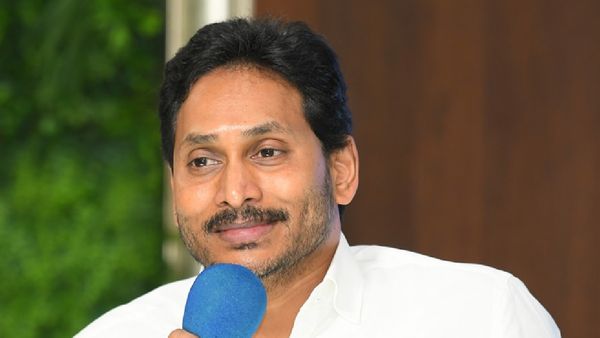 జగన్ బిగ్ డెసిషన్ - ముహూర్తం ఫిక్స్..!!