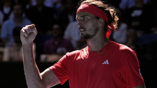  Australian Open 2025: జకోవిచ్ కు ఏమైంది.. ఆట మధ్యలో అలా ఎలా..? 
