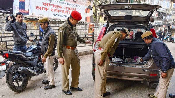 ఆరంచెల భద్రత- 70 వేలమంది పోలీసులు మోహరింపు