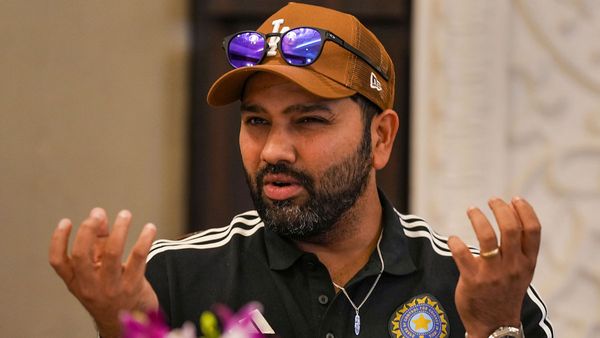 `రిటైర్ అయ్యానని అనుకుంటున్నారా`: రోహిత్ బిగ్ స్టేట్‌మెంట్ 
