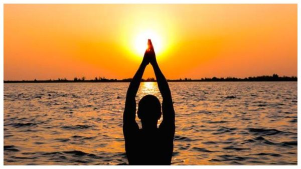 ప్రభాత సూర్య కిరణాలతో సన్ బాత్... మలైకా ఆరోరాలా మెరిసిపొండి!