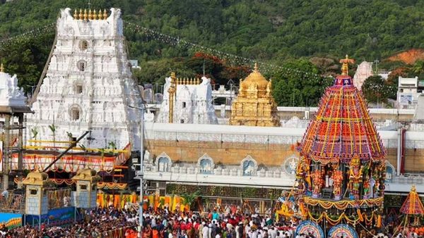 TTD: ఆన్‌లైన్‌ లోనే బ్రేక్ దర్శనాల బుకింగ్ - ఇక వారికీ ఛాన్స్..!!