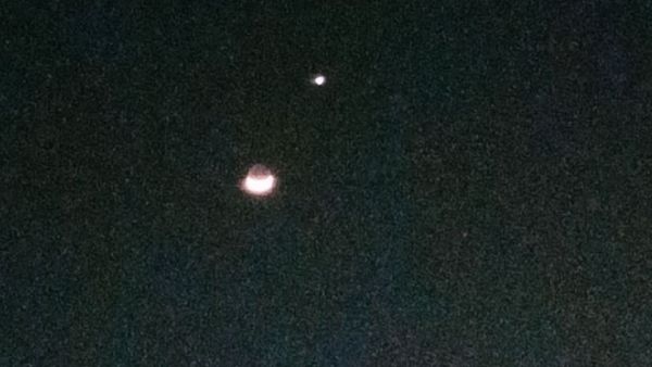 చందమామను గమనించారా- అత్యంత ప్రకాశవంతంగా కనిపించే గ్రహం ఏమిటో తెలుసా?