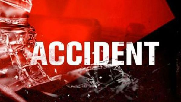 ఘోర ప్రమాదం.. లారీ, బస్సు ఢీ, నలుగురు మృతి