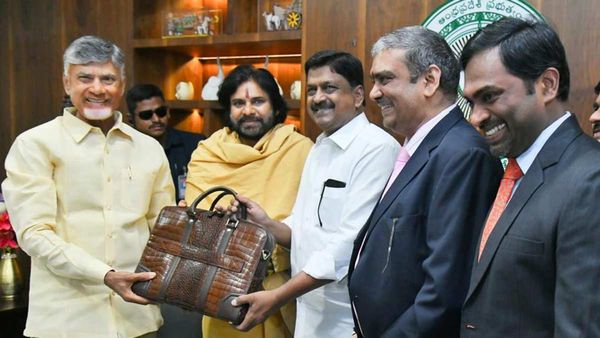 చంద్రబాబు మార్క్ బడ్జెట్ - కేటాయింపులు ఇలా...!!