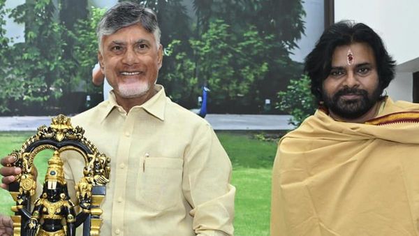 చంద్రబాబు, పవన్ లో సడన్ ఛేంజ్- ఢిల్లీ కేంద్రంగా..!!