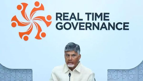 చంద్రబాబు ప్రభుత్వంలో డేటా లీక్: చిటికెలో తెలిసిపోతుంది