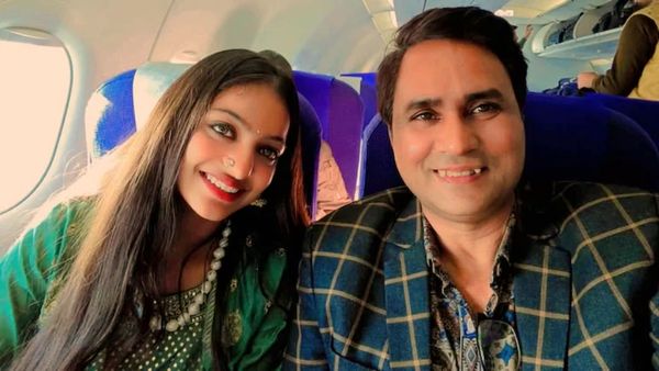 నాకు అన్నీ ఆయనే.. విదేశాలకు వెళ్తున్నాం: మోసాలిసా సంచలన పోస్ట్