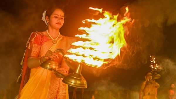 కౌంట్ డౌన్ స్టార్ట్..!!