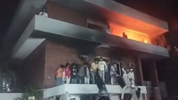 హిందువులపై దాడులతో అట్టుడుకుతున్న బంగ్లాదేశ్‌లో మరో విధ్వంసం