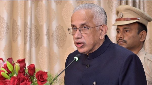 'తల్లికి వందనం' అమలు పై గవర్నర్ ప్రకటన - ఆ నిబంధన తొలిగించాం..!!