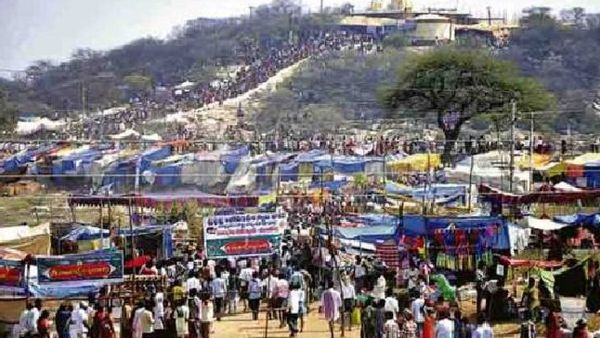 పెద్దగట్టు జాతర.. ఆ రెండు జిల్లాల్లో పాఠశాలలకు రేపు సెలవు