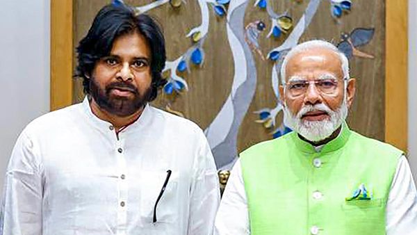 ప్రధాని మోదీకి పవన్ స్పెషల్ రిక్వెస్ట్..!!