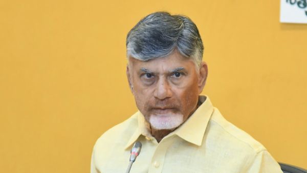 పథకాలపై క్లారిటీ ఇచ్చేసిన చంద్రబాబు-ఢిల్లీ ఫలితాలు అడ్డుపెట్టి..!