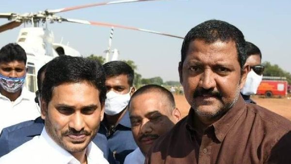 గన్నవరంలో వంశీకి ప్రత్యామ్నాయం వెతుక్కున్న జగన్-త్వరలో పార్టీలో చేరిక..!