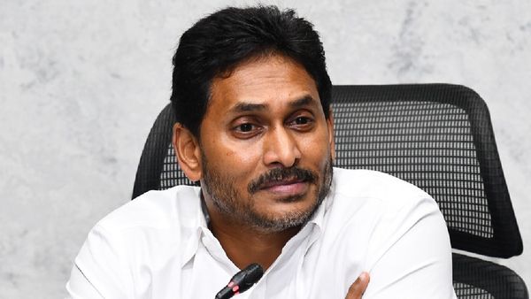 బట్టలూడదీసి 11 సీట్లకే పరిమితం చేస్తే చాలలేదా జగన్!