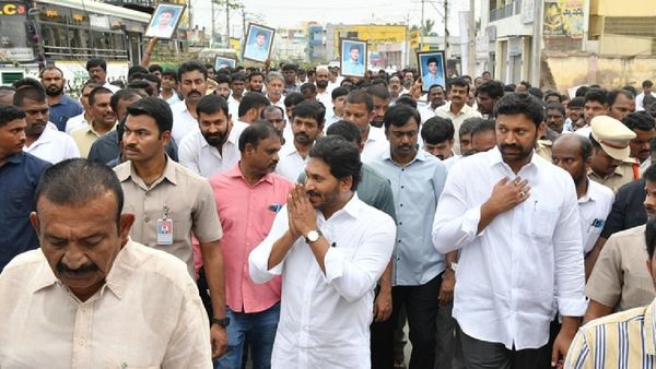 ఎమ్మెల్యేలకే దిక్కులేదు.. కార్యకర్తలను పట్టించుకుంటారా .. జగన్ 2.O కామెంట్స్ పై కూటమి నేతల రియాక్షన్ 