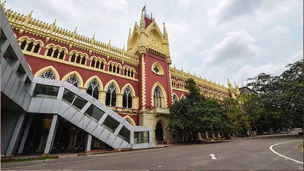 Calcutta High Court: భర్త, మహిళ మధ్య స్నేహం వివాహేతర సంబంధమేనా?.. కలకత్తా హైకోర్టు కీలక వ్యాఖ్యలు