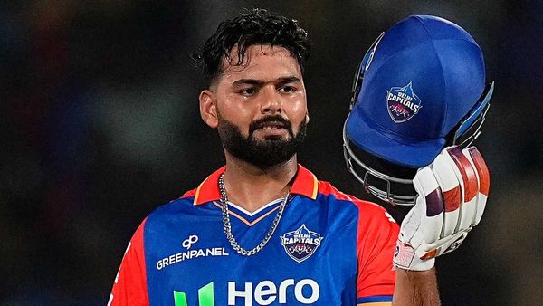 పంత్ ను యాక్సిడెంట్ నుంచి కాపాడి.. తాను సూసైడ్ .. ప్రేయసికి విషం ఇచ్చి.. 