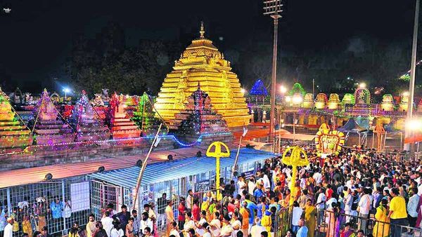 మహాశివరాత్రి వేళ శ్రీశైలంకు వెళ్లే భక్తులకు బిగ్ అలర్ట్..!!