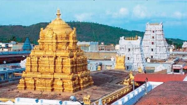 TTD: శ్రీవారి ఆలయం వద్ద బూతులతో రెచ్చిపోయిన బోర్డు సభ్యుడు..!!