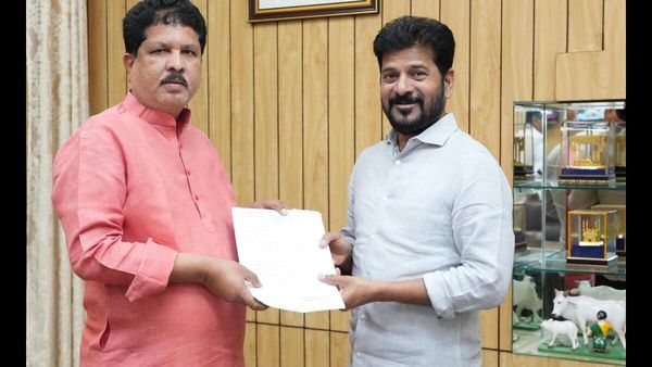 సీఎం రేవంత్ రెడ్డిని కలిసిన బీఆర్ఎస్ ఎమ్మెల్యే