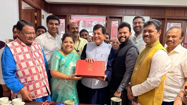 Araku Coffee Stall: పార్లమెంట్ లో అరకు కాఫీ ఘుమఘమలు- మోడీకి చంద్రబాబు థ్యాంక్స్..!