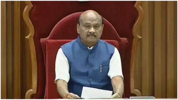 దొంగల్లా వైసీపీ ఎమ్మెల్యేలు..! స్పీకర్ అయన్న షాకింగ్ కామెంట్స్..!