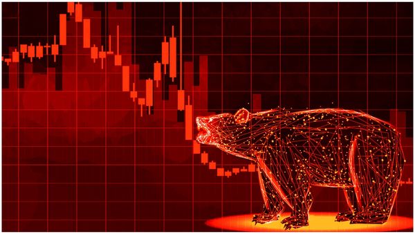 Stock Market : నష్టాల్లో ముగిసిన స్టాక్ మార్కెట్లు.. ఐటీ & ఆటోమొబైల్ రంగాల ఒత్తిడితో సూచీలు పతనం