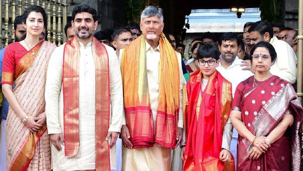 తిరుమలలో చంద్రబాబు అనూహ్య నిర్ణయం..!!