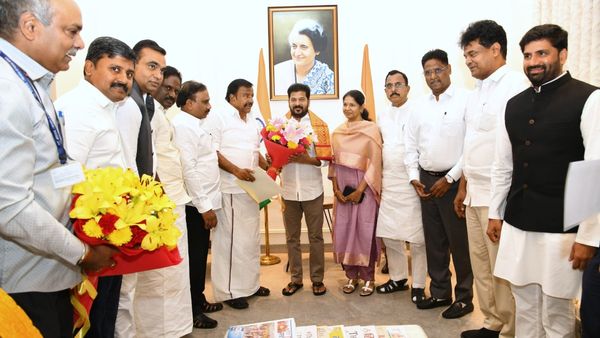 CM Revanth Reddy: డీలిమిటేషన్‌పై పోరాటం.. సీఎం రేవంత్‌ను ఆహ్వానించిన డీఎంకే నేతలు
