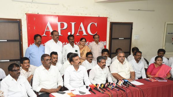 ఏపీ ప్రభుత్వం ముందు ఉద్యోగుల తాజా డిమాండ్లు..! పీఆర్సీ, బకాయిల సహా..!