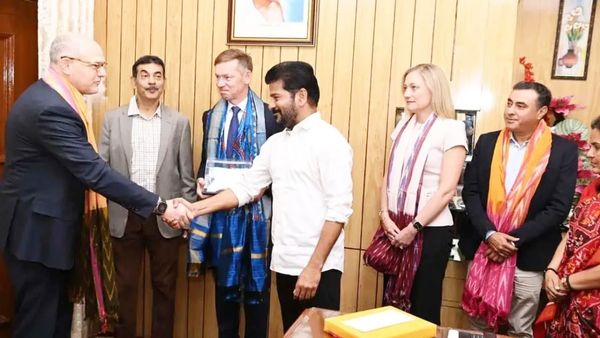 మెక్ డొనాల్డ్స్ కంపెనీతో తెలంగాణ ప్రభుత్వం డీల్.. భారీగా పెట్టుబడులు