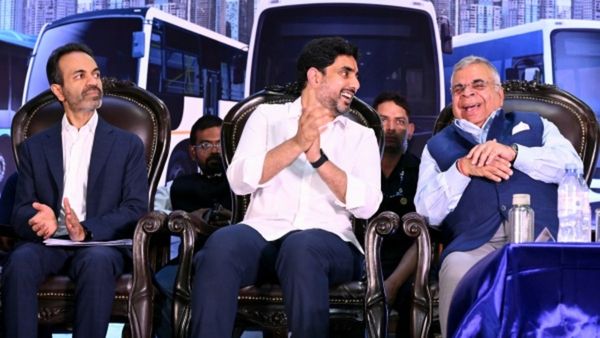 నారా లోకేష్‌ ట్వీట్‌కు చంద్రబాబు రిప్లై: డబుల్ డెక్కర్- జోష్