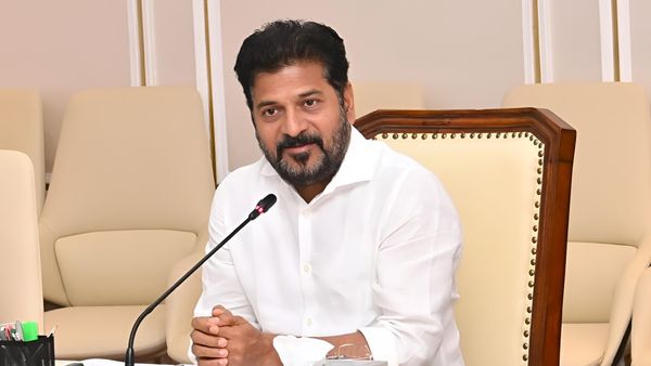 హైకమాండ్ సీరియస్ - రేవంత్ అనూహ్య నిర్ణయం..!!