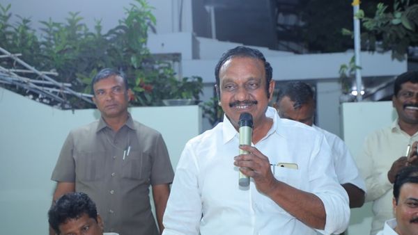 ఎక్సైజ్‌ కమిషనరేట్‌లో టీడీపీ ఎమ్మెల్యే రచ్చ రచ్చ..!!
