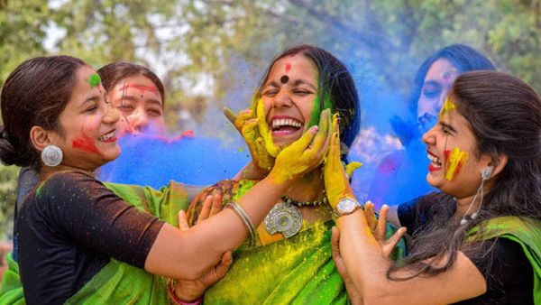 Holi 2025 Date: మార్చి 14 లేదా 15న, హోలీ పండుగ ఎప్పుడు? పూర్తి వివరాలు ఇవే..