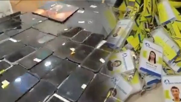 అమెరికన్లే లక్ష్యంగా ఫేక్ కాల్ సెంటర్.. ఏం చేస్తారంటే?