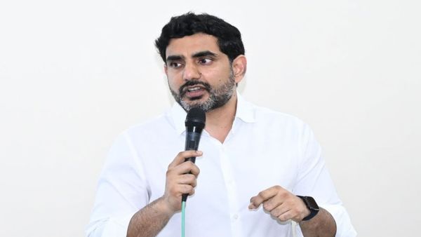 మానవత్వం చాటుకున్న మంత్రి లోకేష్.. 